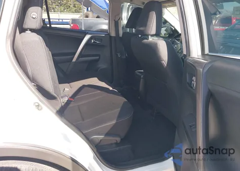 2018 Toyota Rav4 Xle из США, поврежденный, VIN JTMWFREV9JJ207869